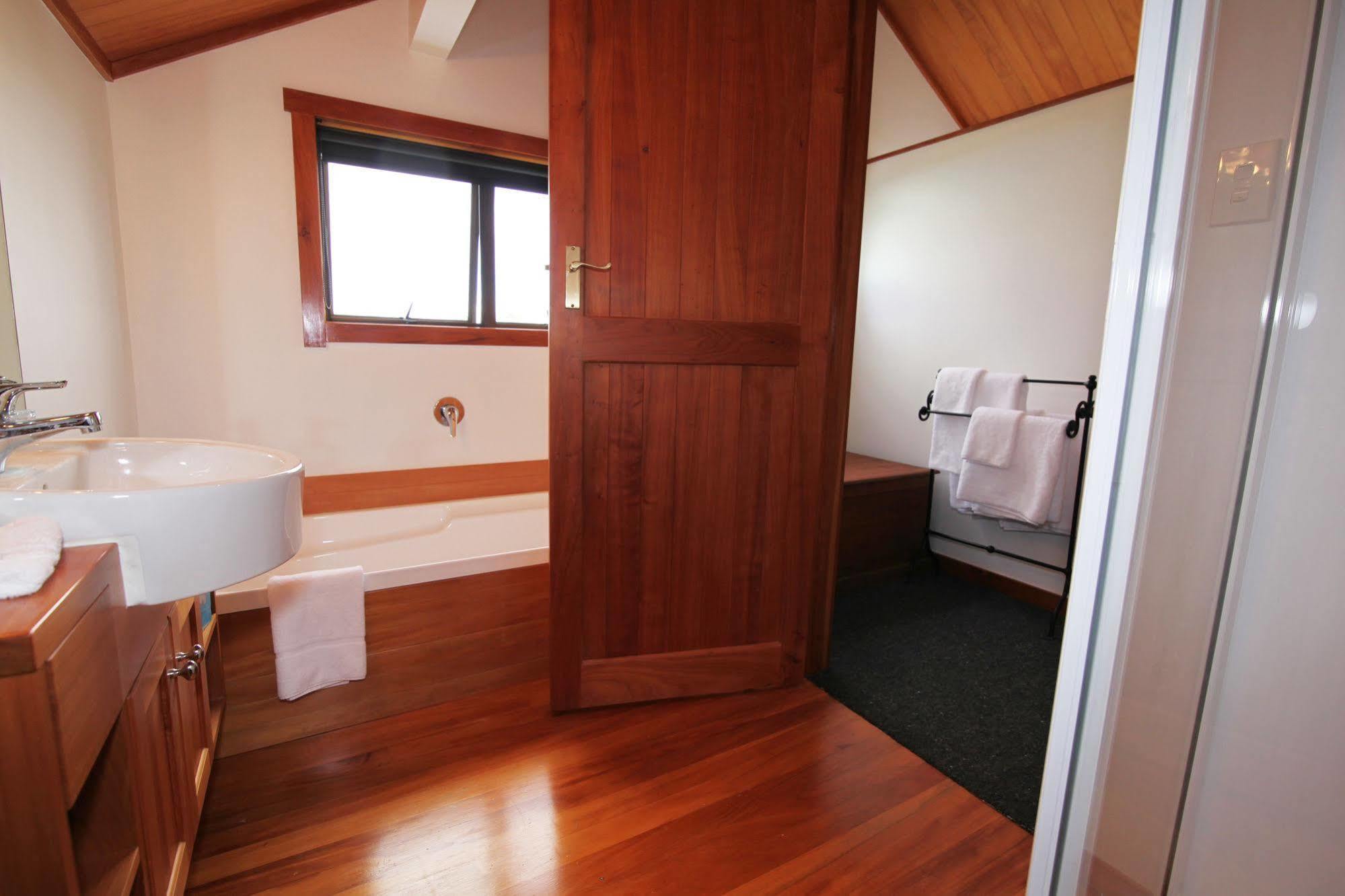 Te Puru Beach Lodge Dış mekan fotoğraf